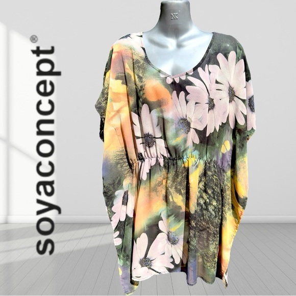 Womens Floral Short Sleeve V Neck swimsuit coverup  Small - Picture 2 of 12